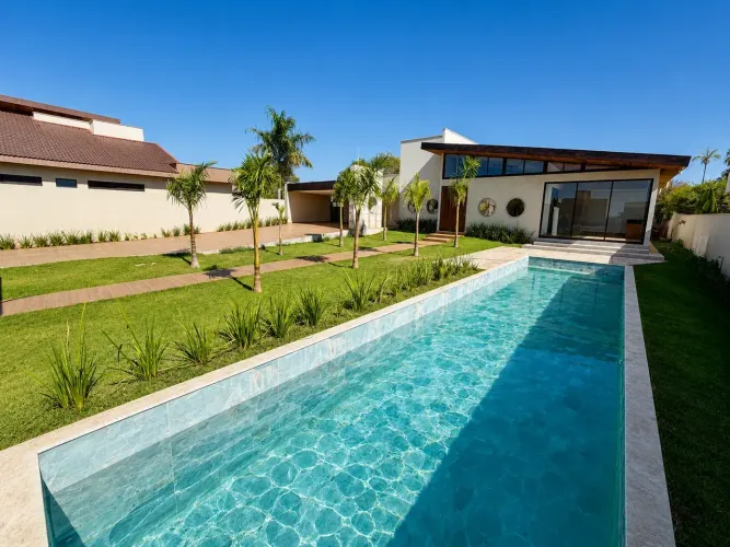 Casa Térrea à Venda ou Aluguel  Portal do Sol Golfe Green | Reserva da Coroa