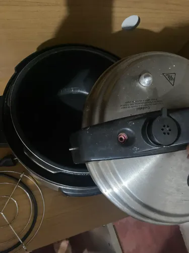 Panela de pressão elétrica 
