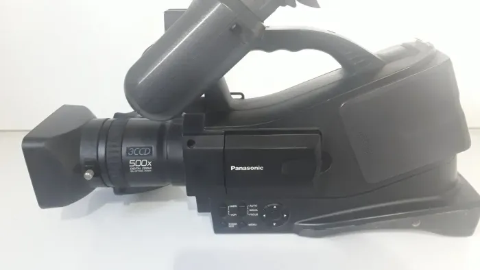 Filmadora Panasonic Ag Dvc20p Minidv