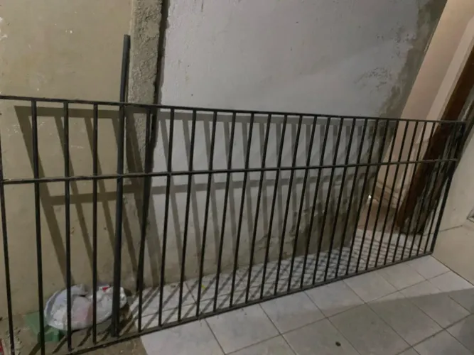 Grade de alumínio 3m x 110