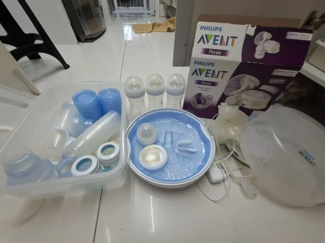 Kit de amamentação super completo AVENT! desmamadeira elétrica, potes, esterilizadora