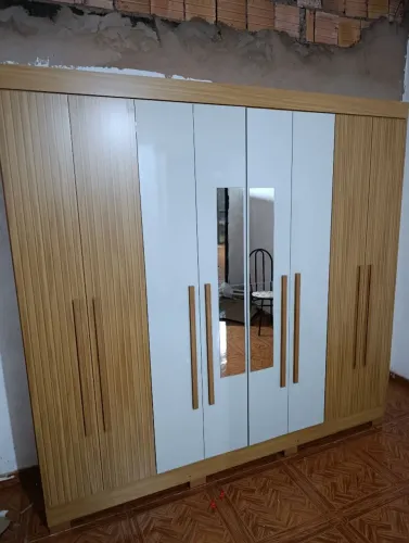 Guarda roupa novos a pronta entrega ?