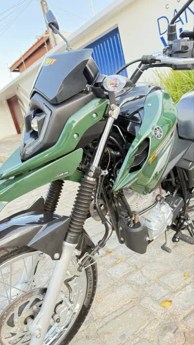 Crosser Z ABS 2025