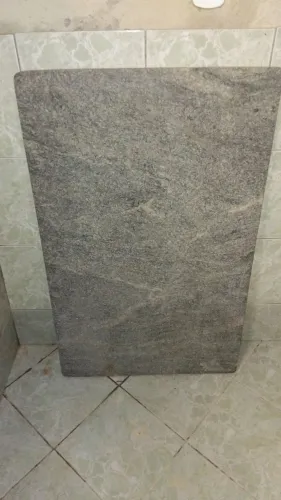 Mesa de granito ( Só o tampo)
