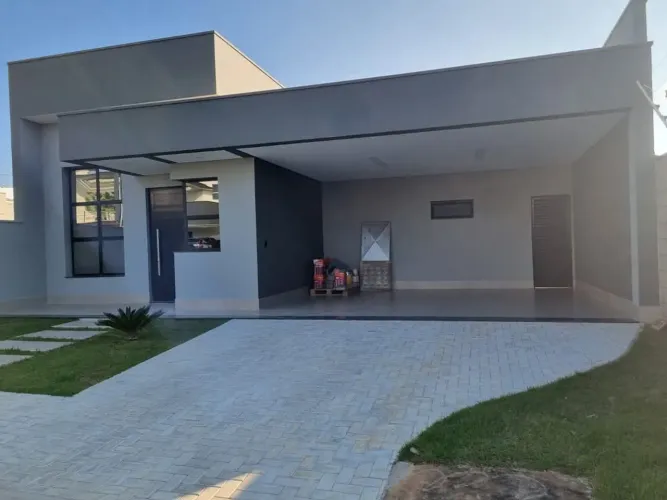 Casa Nova Cond. Fechado em Alfenas - MG