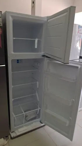 Oferta do refrigerador midea 294 litros