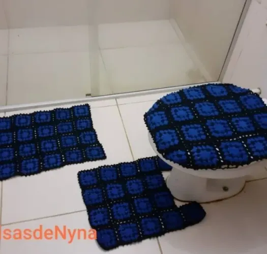Conjunto com 3 peças para banheiro em crochê