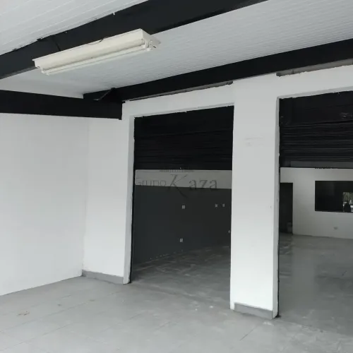 Oportunidade - Ponto Comercial - Bosque dos Eucaliptos - 158m².