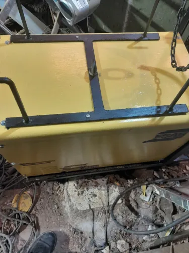 Maquina de Solda Retificadora 402 DC