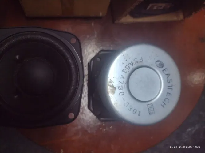 Vendo 4- alto falante de3 pl pesado
