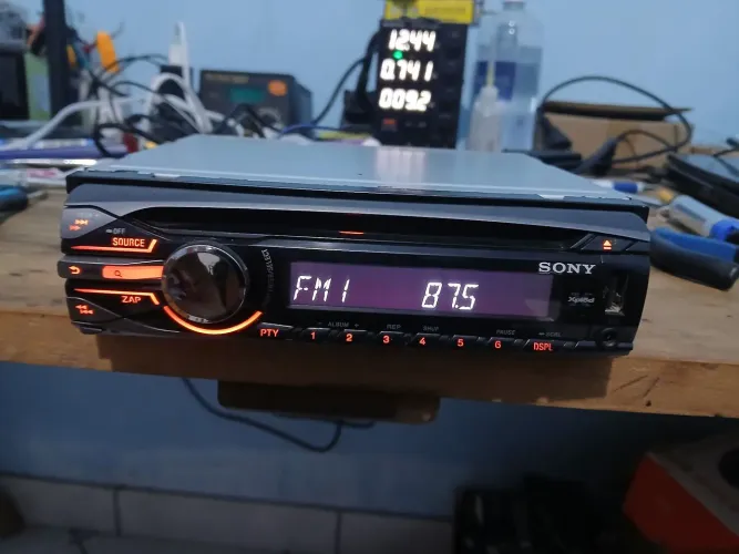 Radio automotivo Sony cdx-gt457ux