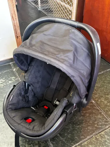 BEBE CONFORTO COM ISOFIX - MARCA BRITAX