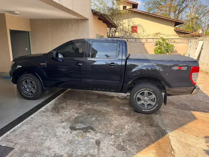 Ford Ranger XLS 2.2 4X4 CD Diesel Aut. 2023