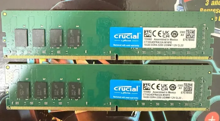 Kit Memórias DDR4 32gb(2x16) 3200MHZ Crucial- Loja física