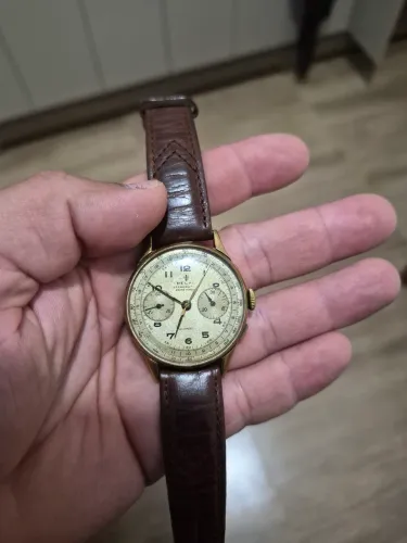 Relógio vintage cronógrafo relvi