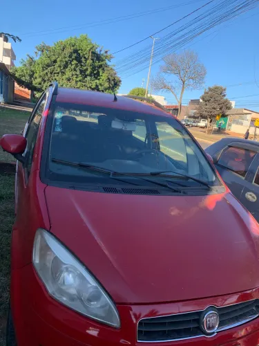 Fiat Idea Attractive 1.4 Fire Flex 8V 5P 2013