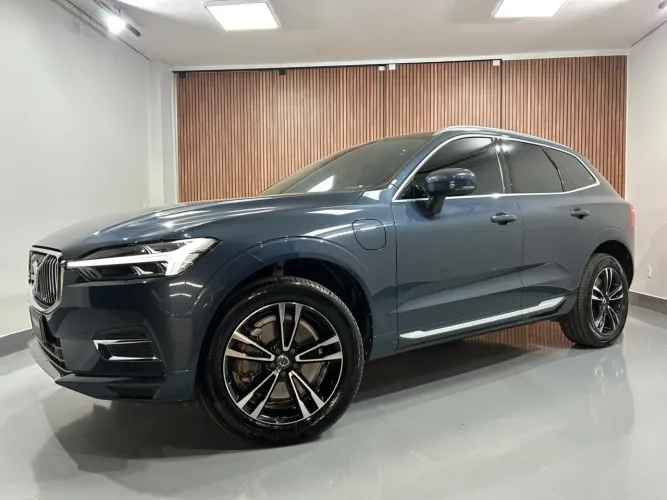 Volvo XC-60 XC 60 T-8 Híbrido Momentum 2.0 5P 2021