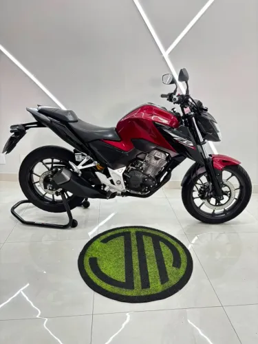 HONDA CB300F ABS 2025