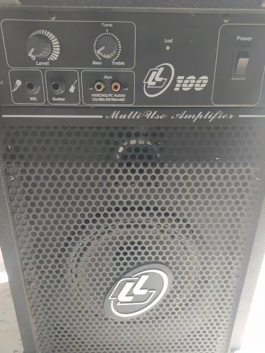Caixa Amplificada LL 100 com Chiado Funcionando - Para Reparo ou Uso