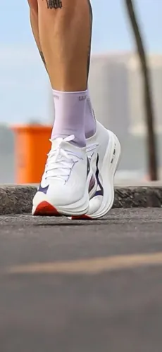 Tênis Mizuno Neo Vista 2 (off white) tamanho 42