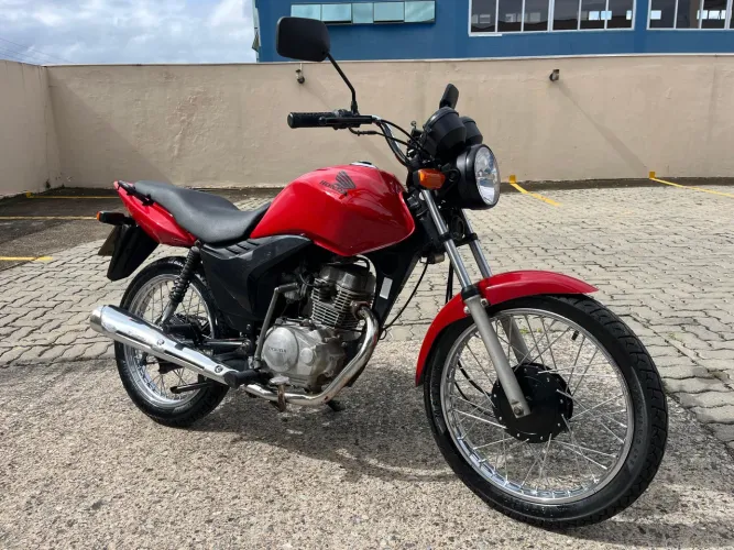 Moto sem Detalhes, inteira pintada, parcelo em 10x no cartão 