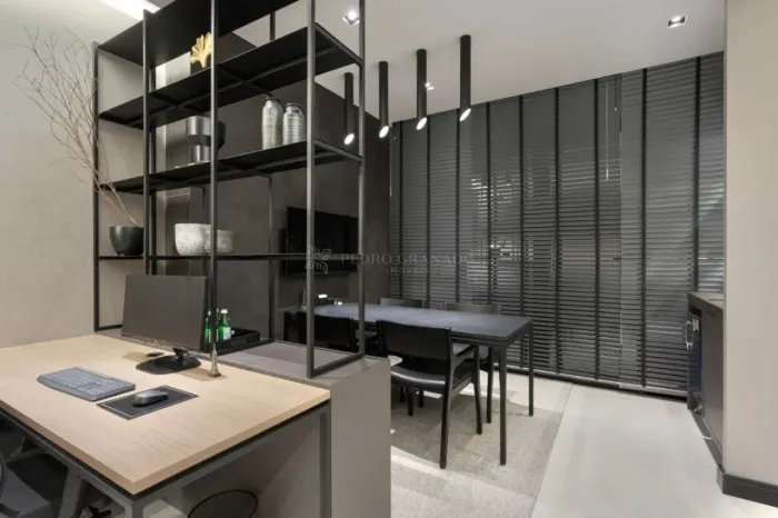 Pronta para o seu negócio: Sala Mobiliado e Decorado | Le Monde