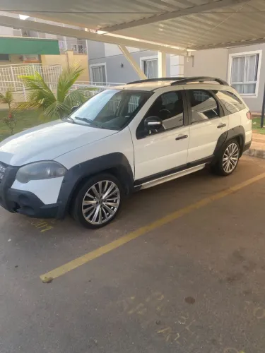 Fiat Palio Weekend Adventure Locker 1.8 Flex 2011