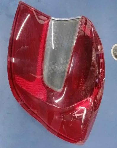 LANTERNA TRASEIRA FORD KA 14/15