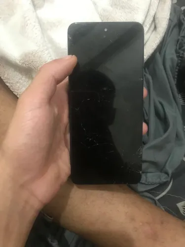 Celular troca a tela 