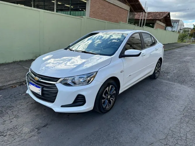 Chevrolet Onix Plus LT 1.0 12V Flex Mec. 4P 2021