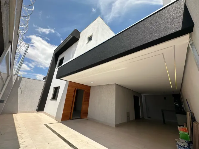 Imóvel a venda disponível Delfino Magalhães