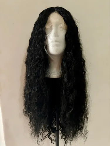 Peruca Lace Front Crespa Preta