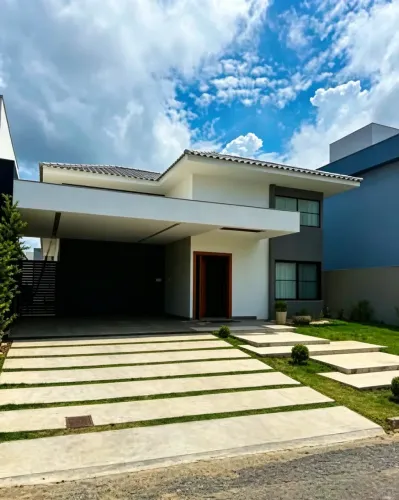 CASA ALTO PADRÃO COND. BLUE GARDEN