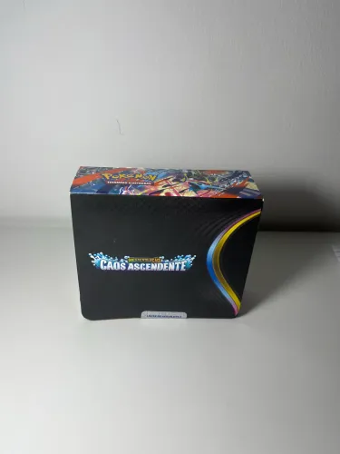 Pokémon Box 36 pacotes da coleção Caos Ascendente LACRADA 