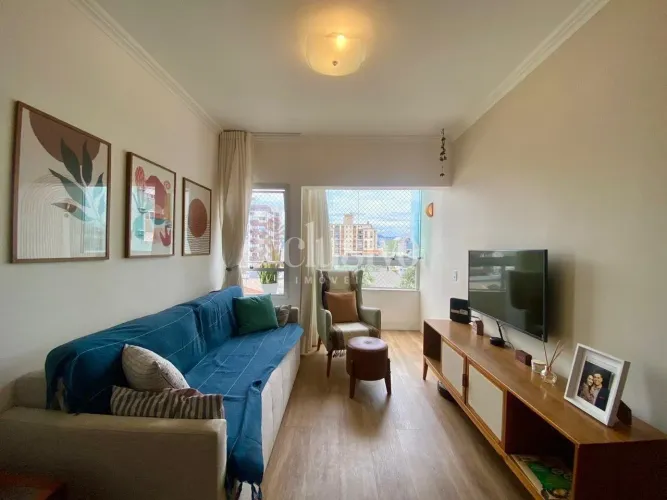 Apartamento 3 dormitórios área nobre de Coqueiros