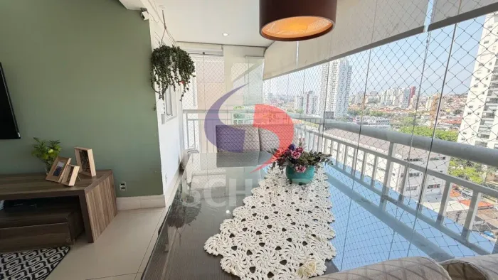 Cobertura locação de 220,00m² útil, com 3 quartos e 2 vagas na Vila Santa Catarina.