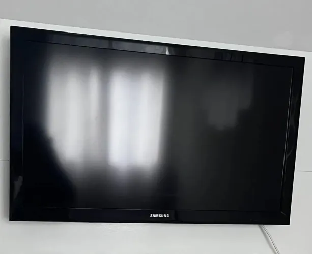 Televisão samsung 40 polegadas (usada) mas em estado de nova 