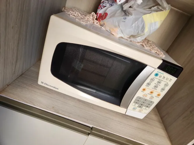 Micro-ondas usado