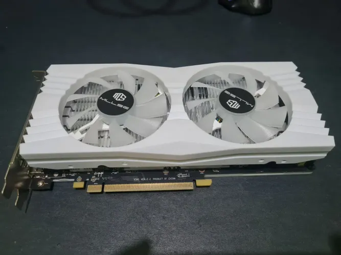 RX580 8GB RGB MLLSE.