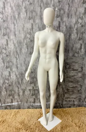 manequim feminina