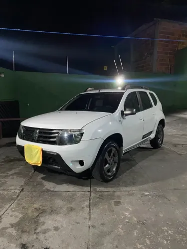 Renault Duster Dynamique 2.0 Hi-flex 16V Aut. 2014