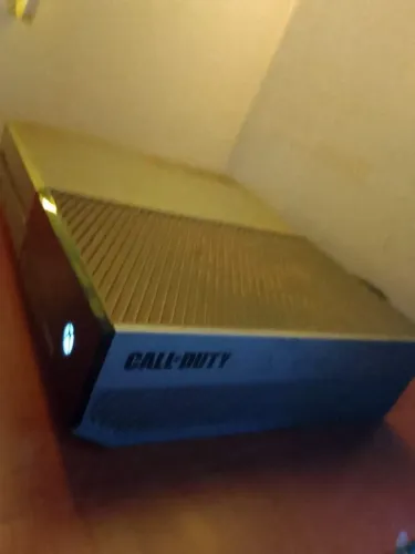 XBOX ONE EDIÇÃO CALL OF DUTY