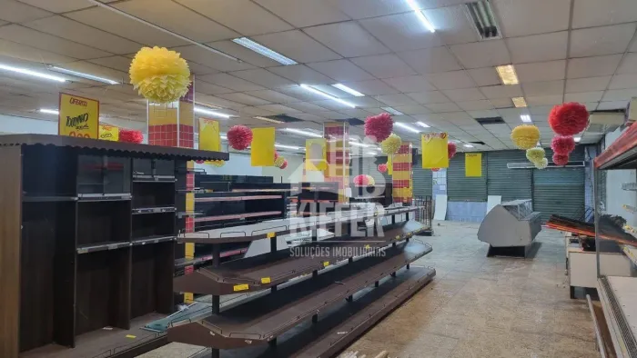 Galpão para alugar, 450 m² por R$ 12.800,00/mês - Colubande - São Gonçalo/RJ
