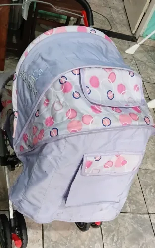Carrinho de bebê 