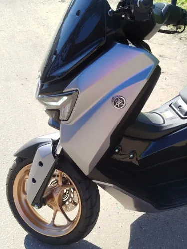 Yamaha nmax 160 connect ABS 2025