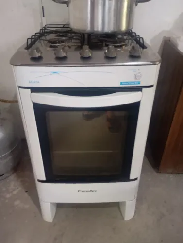 Fogão semi novo