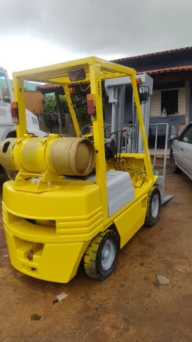 Empilhadeira komatsu 