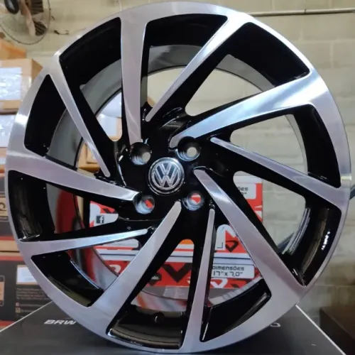 Rodas Polo Highline aro 17 4x100 (Novas) + 195/40R17 Forceland (Semi-novos) - R$ 4.690,00 
