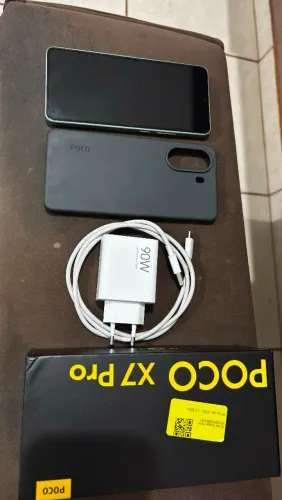 Troco Poco X7 Pro 256gb completo