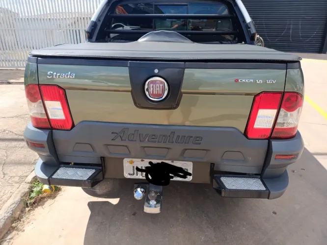 Fiat Strada Adventure1.8/ 1.8 Locker Flex CD 2011